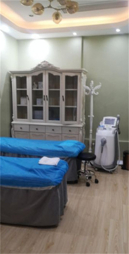 榆林億安醫(yī)院醫(yī)學(xué)美容整形科_治療室