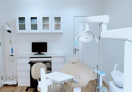 營(yíng)口翠微口腔診所_矯正室