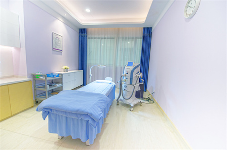 揚州藝星美醫(yī)療美容醫(yī)院_治療室