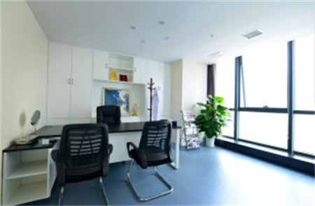 煙臺(tái)鐵路醫(yī)院美容整形中心