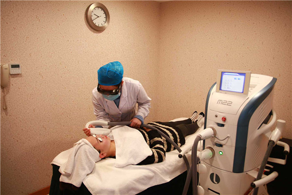 北京華宣醫(yī)療美容診所_北京華宣醫(yī)療美容診所