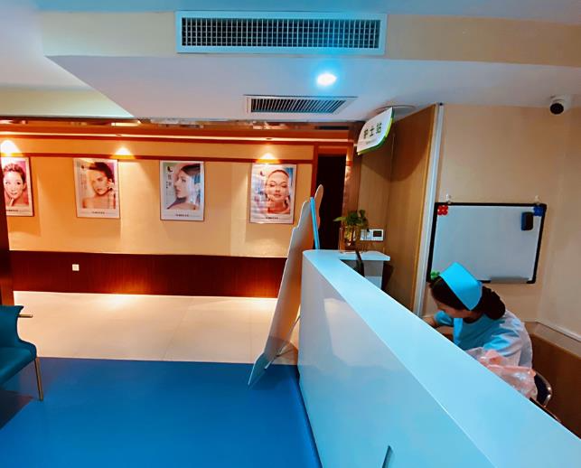 信陽(yáng)追靚醫(yī)療美容診所_護(hù)士站