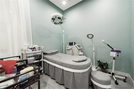 信陽(yáng)紫涵醫(yī)療美容醫(yī)院 信陽(yáng)紫涵醫(yī)療美容醫(yī)院