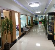 朝陽牙博士口腔門診部_待診區(qū)