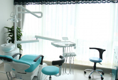 成都君臣口腔門(mén)診部_收拾室