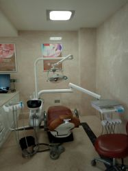 成都萊尹醫(yī)療美容診所_手術室內(nèi)