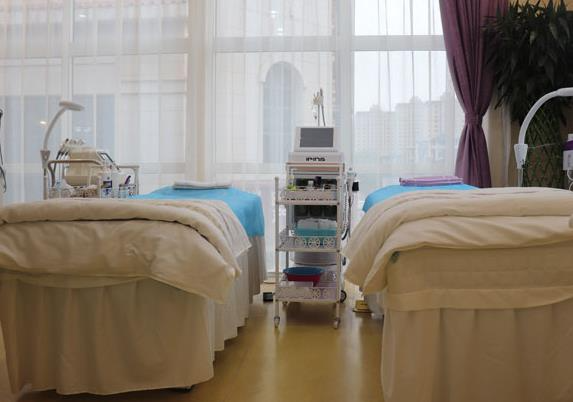 西寧韓美醫(yī)學(xué)美容醫(yī)院_皮膚治療室