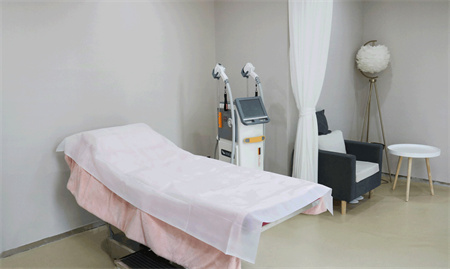 西寧王觀民醫(yī)療美容診所 西寧王觀民醫(yī)療美容診所