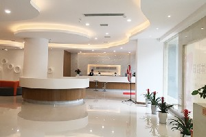 成都童顏博仕醫(yī)學(xué)祛斑門診部_大廳