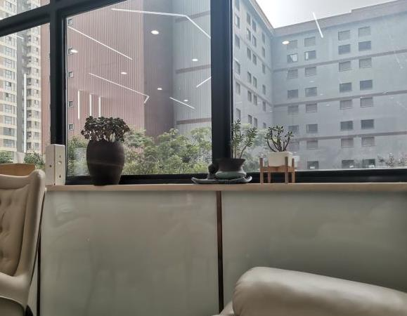 西安簡(jiǎn)美醫(yī)療美容診所_休息區(qū)