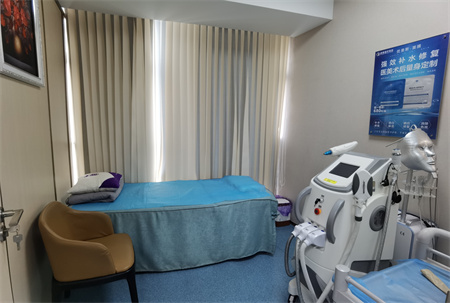 西安交通大學醫(yī)學院第一附屬醫(yī)院燒傷整形美容科 西安交通大學醫(yī)學院第一附屬醫(yī)院燒傷整形美容科