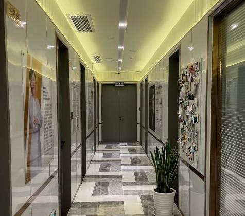 西安錦妍麗和醫(yī)療美容診所_走廊