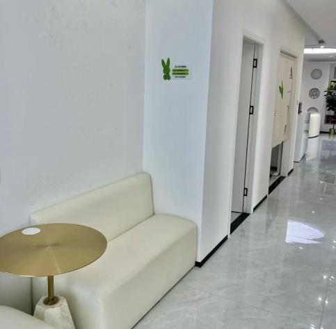 西安繁星醫(yī)療美容診所_走廊