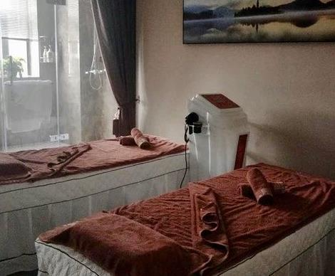 西安鉑森醫(yī)療美容門(mén)診部_皮膚治療室