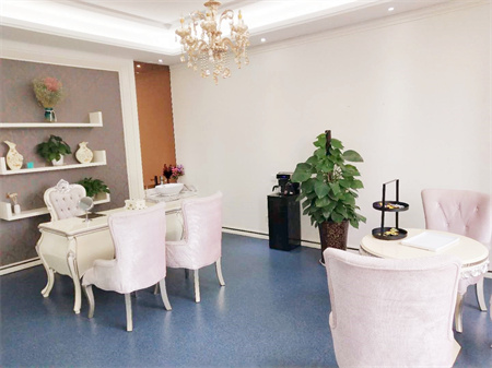 武漢仁康醫(yī)療美容門診部_咨詢室