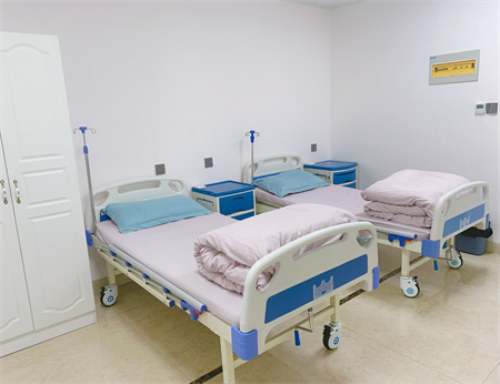 武漢市第四醫(yī)院整形美容外科_病房