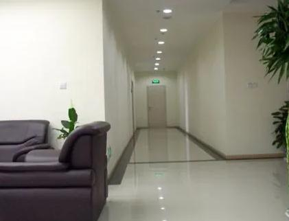 武漢美之仁醫(yī)療美容醫(yī)院_走廊