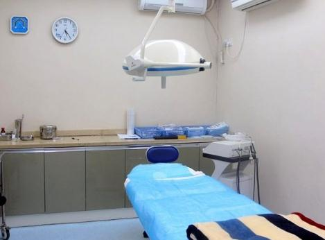 武漢鵬愛靜港醫(yī)療美容門診部_注射室