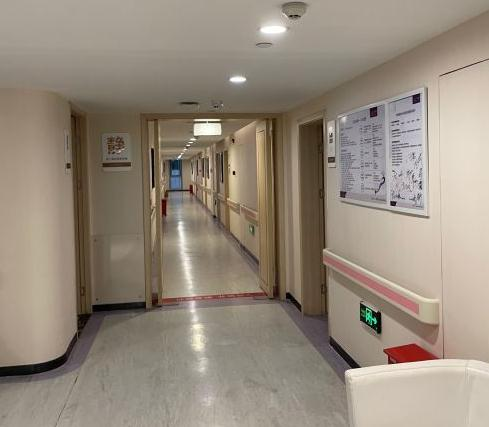 武漢美萊整形醫(yī)療美容醫(yī)院_走廊