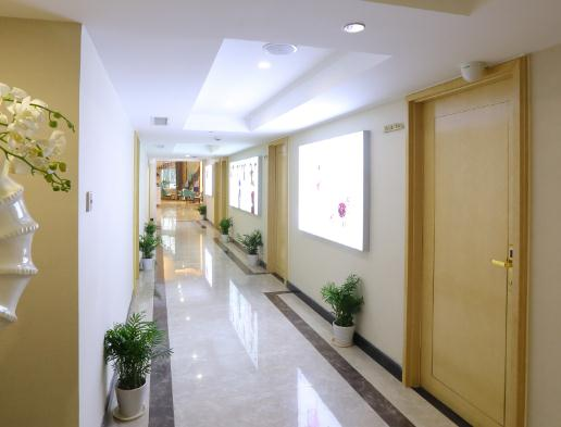 武漢美基元醫(yī)療美容醫(yī)院_走廊