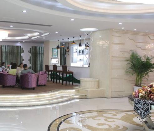 武漢樂美醫(yī)療美容門診部_大廳