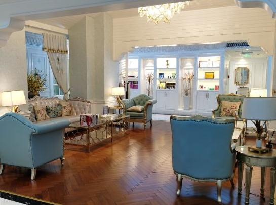 武漢格格屋醫(yī)療美容門診部_休息區(qū)