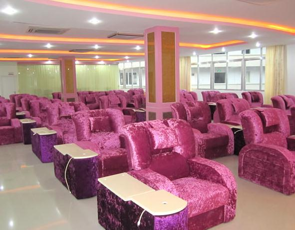 梧州瑪麗婭婦產(chǎn)醫(yī)院醫(yī)療美容科_休息區(qū)