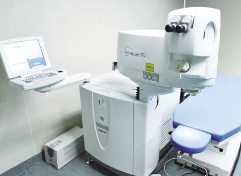 無錫歐凱美爾眼科門診部_飛秒儀器