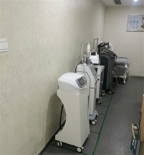 無錫環(huán)球星醫(yī)療美容醫(yī)院_醫(yī)院儀器