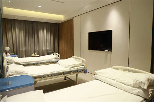 烏魯木齊明醫(yī)星醫(yī)療美容門診部_休息區(qū)