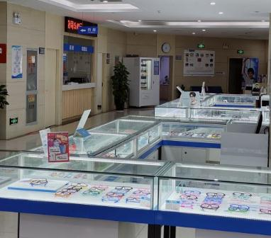 溫州明樂(lè)眼科醫(yī)院_配鏡中心