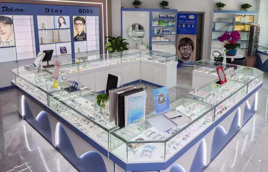 濰坊濰城光明眼科醫(yī)院_配鏡中心