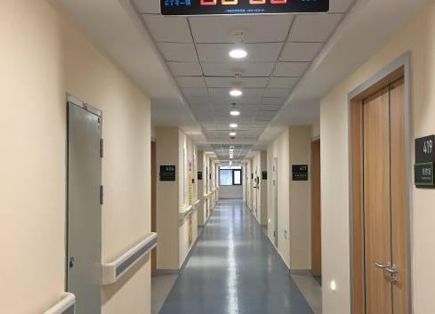 渭南愛(ài)爾眼科醫(yī)院_走廊