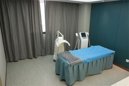 濰坊博雅醫(yī)療美容門診部_治療室