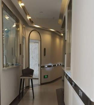 天津貞顏醫(yī)療美容門診部_走廊