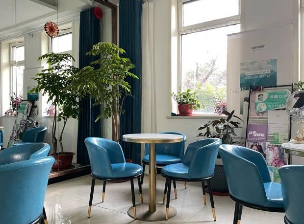 天津時(shí)光整形美容門(mén)診部_休息區(qū)