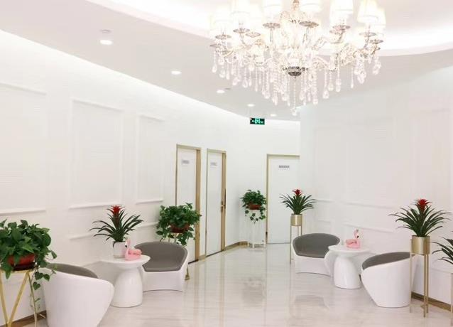 天津艾麗蘇蔓醫(yī)療美容門診部_大廳