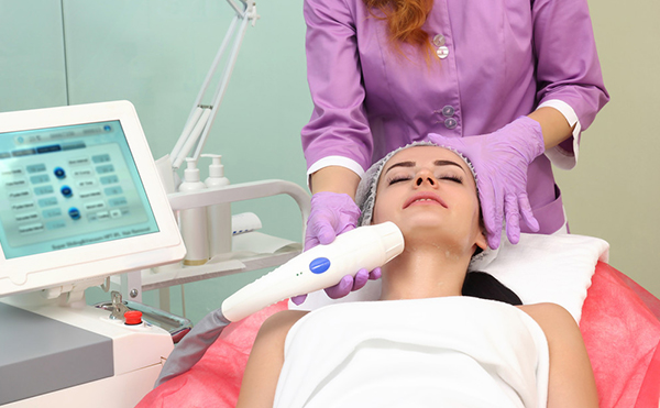 射頻去眼袋能維持多久?射頻去眼袋價(jià)格是多少?