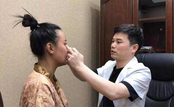 什么情況下需要做隆鼻失敗修復(fù)?