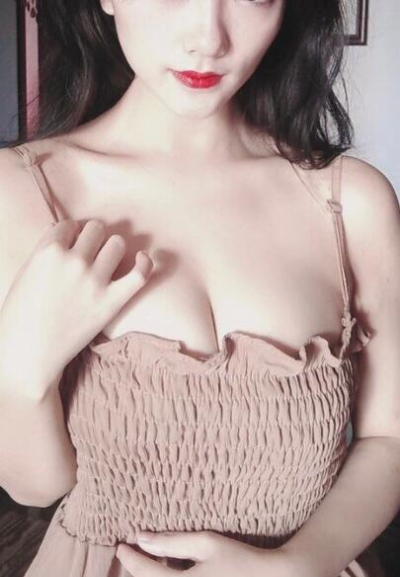 上海藝星醫(yī)療美容醫(yī)院做隆胸手術(shù)后的幾天情況