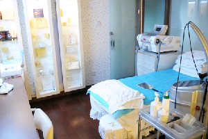 上海陳翌農(nóng)醫(yī)療美容診所